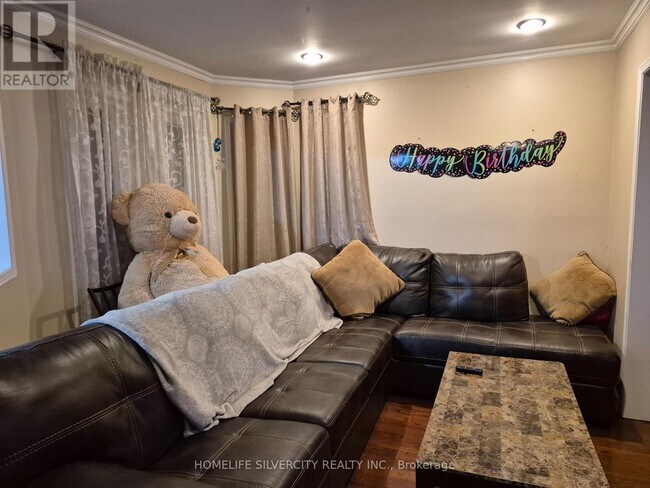 Photo du bâtiment - 35 Alaskan Summit Ct