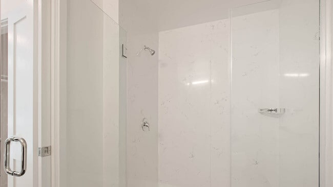 Bathroom - Alborada