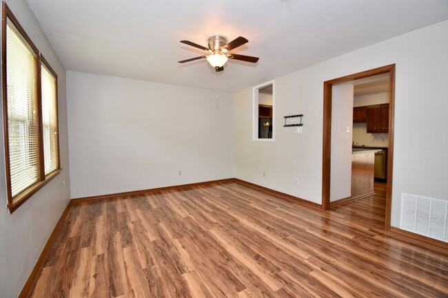 Building Photo - 510 Melton Dr