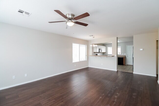 Building Photo - 15843 W Woodlands Ave