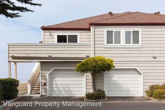 Building Photo - 420 Pointe Pacific Dr
