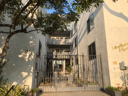 Primary Photo - 901 10th St