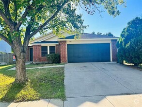 Building Photo - 1002 Mazourka Dr