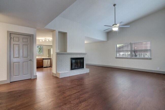 Foto del edificio - 9415 Quail Meadow Dr