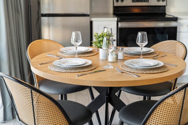 Building Photo - 1801 Withers Dr