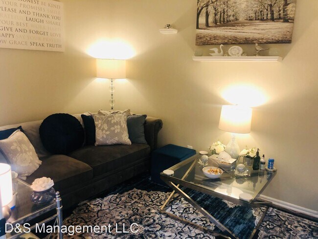 Foto del edificio - Studio, 1 bath House - 715 SE 12th Street