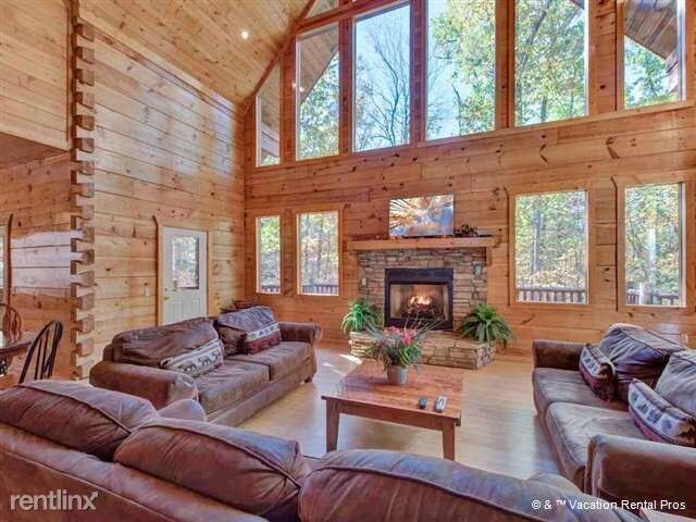 Primary Photo - 828 Pinnacle Vista Rd