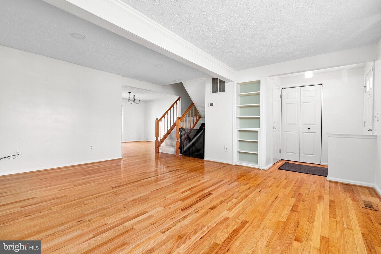 Foto principal - 1104 Floyd Pl
