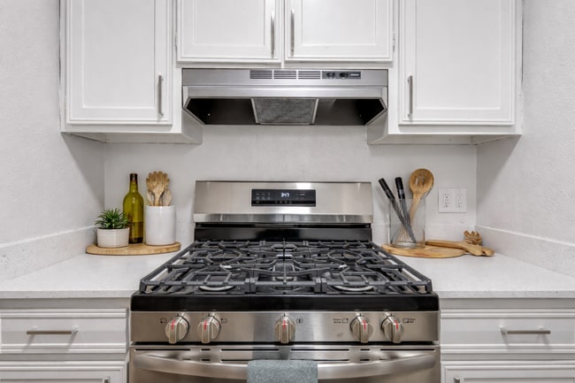 Interior Photo - Legacy @64th