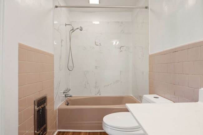 Foto del edificio - 1113 Camden Ave