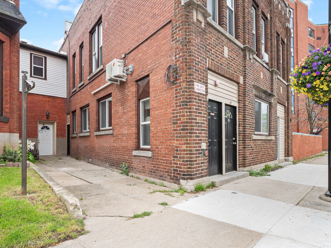 Primary Photo - 27 Division St