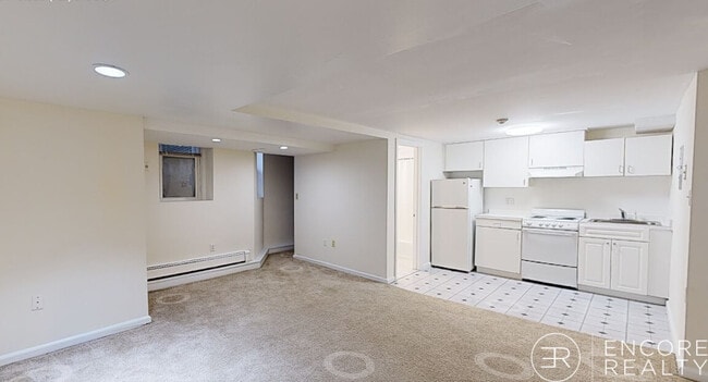 Building Photo - 1223 Beacon St