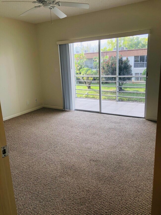 Building Photo - 6289 Lear Dr