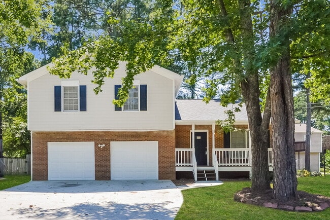 Building Photo - 381 Canterbury Ln