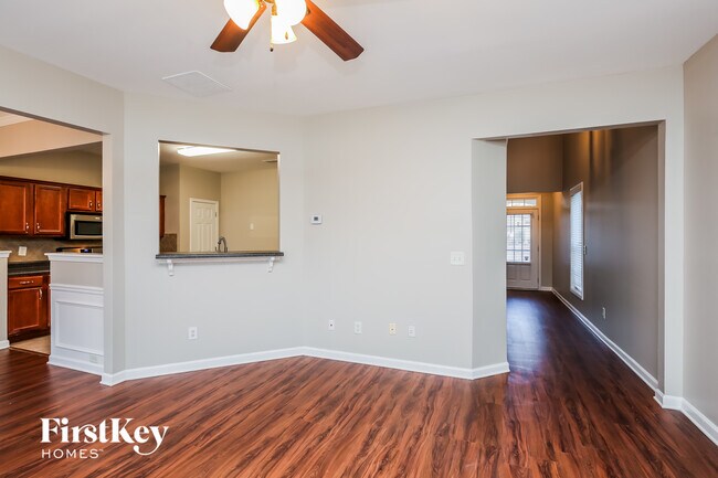 Foto del edificio - 5450 Crestwick Wy