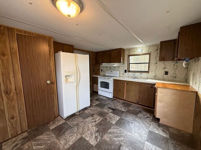 Foto del edificio - 2 bedroom, 1 bath Mobile Home