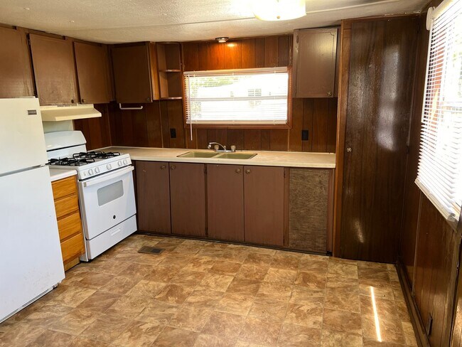 Foto del edificio - Affordable 2-Bedroom/ 1-Bath Mobile Home -...
