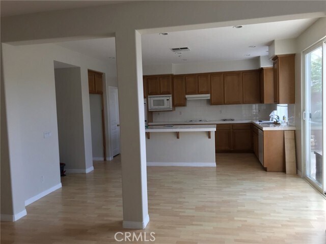 Building Photo - 8033 Zuma Dr