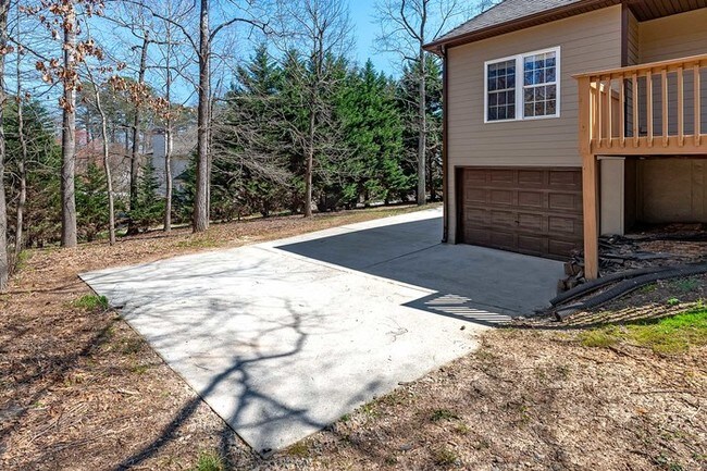 Foto del edificio - Beautiful New Hard to Find Ranch on Basement