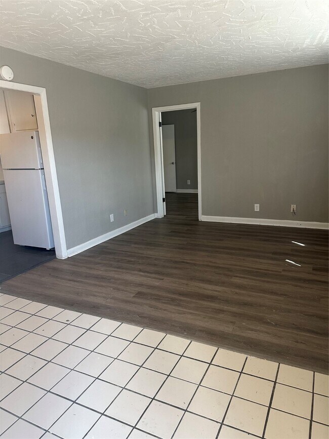 Foto del edificio - 5902 Ardmore St