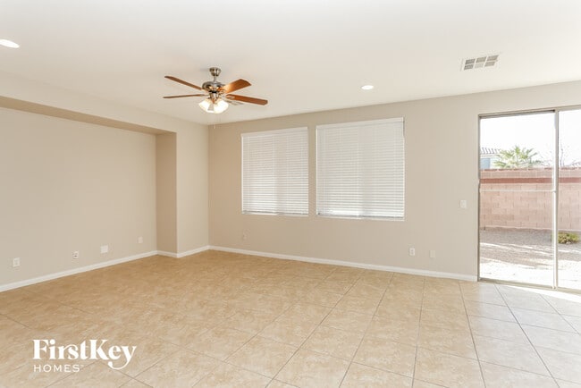 Building Photo - 9409 Hillside View Ct