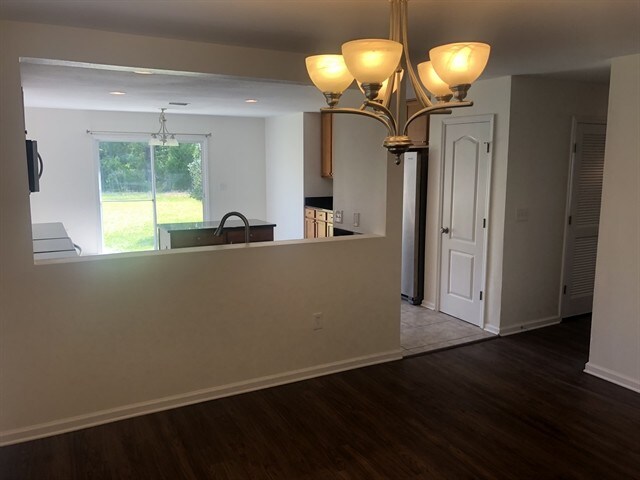 Building Photo - 76015 Deerwood Drive