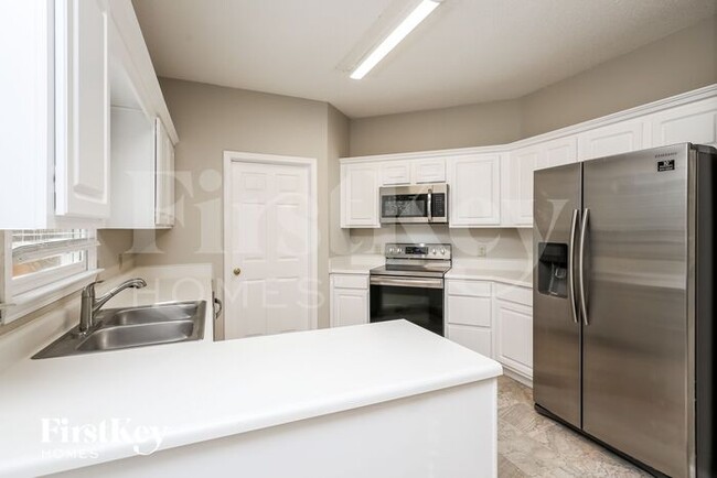 Building Photo - 5085 Puritan Drive