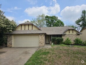 Building Photo - 12701 Europa Ln