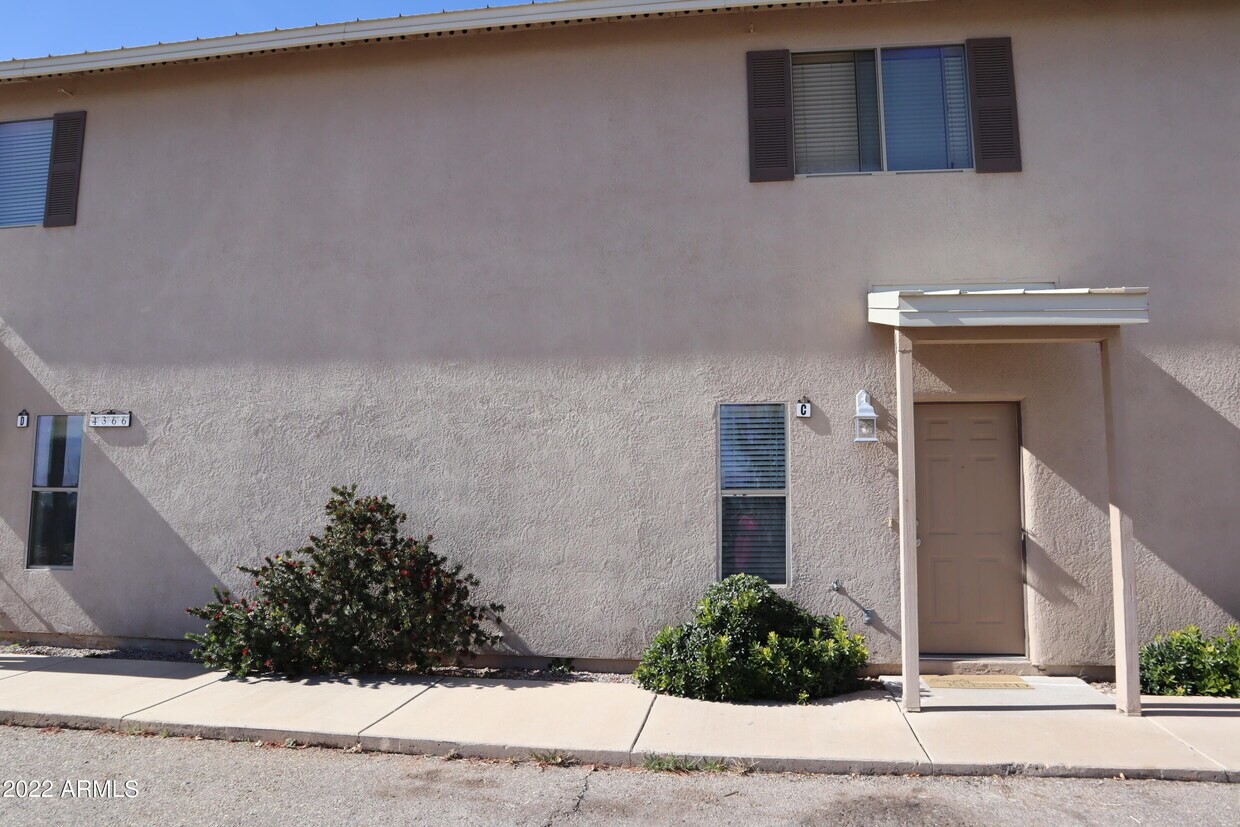 4366 Corte Brumoso Unit B, Sierra Vista, AZ 85635 Room for Rent in