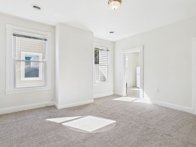 Foto del edificio - 3414 2nd Ave