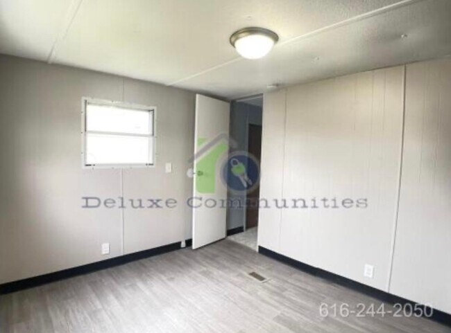 Foto del edificio - 2 Bed, 1 Bath, Mobile Home - Lot rent incl...