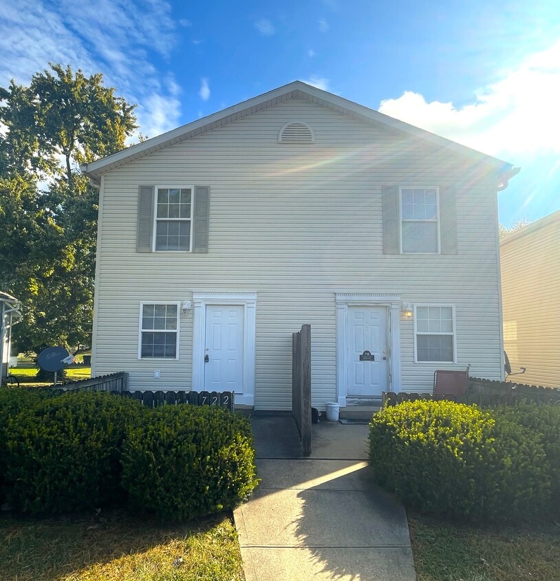 722 Grant Ave, Lancaster, OH 43130 Townhome Rentals in Lancaster OH