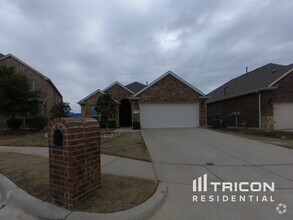 Building Photo - 2605 Hillrich Dr