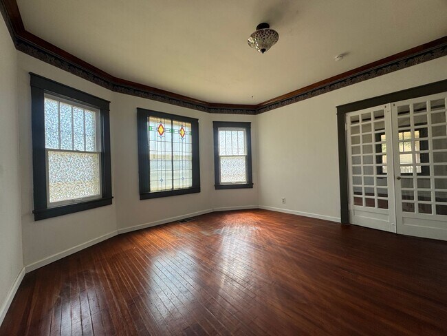 Foto del edificio - 707 W 5th St