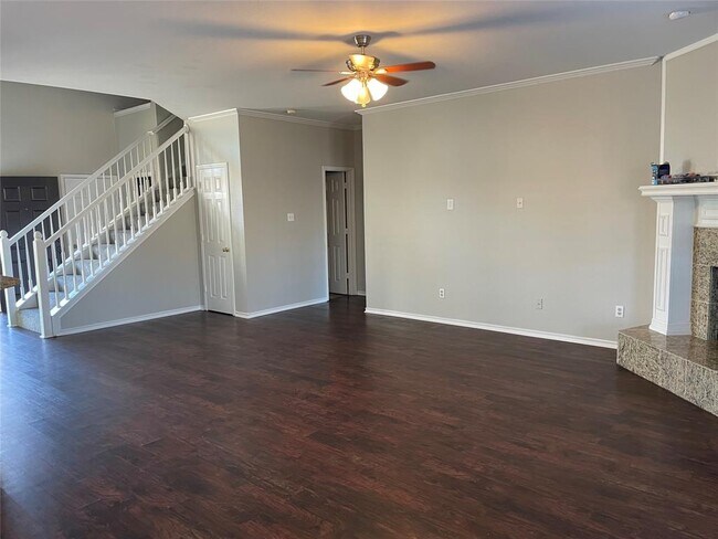 Foto del edificio - 1422 Kingsley Dr