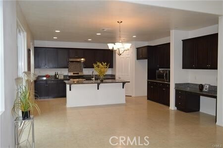 Foto del edificio - 16204 Crane Ct