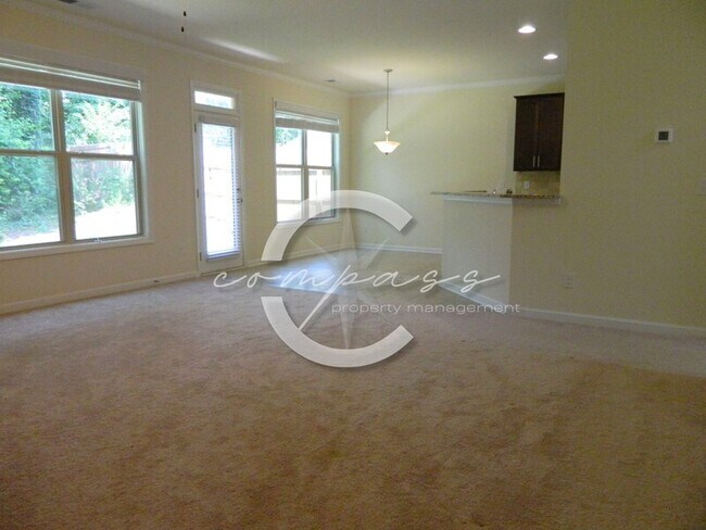 Building Photo - 5903 Krim Dr
