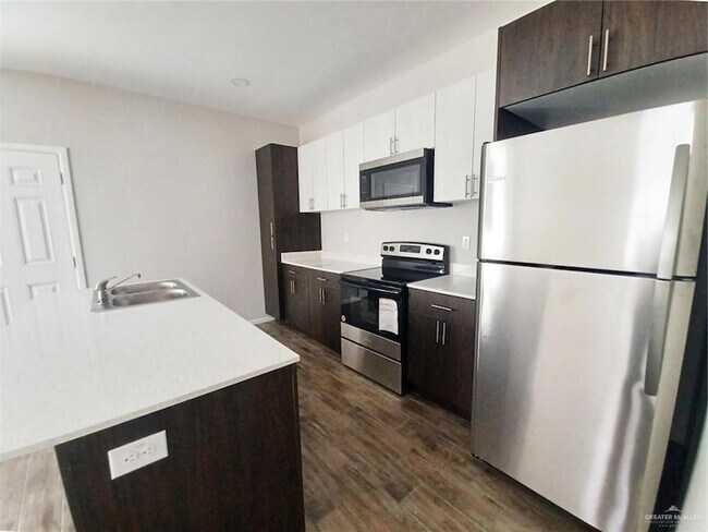 Foto del edificio - 811 E Starr Rd