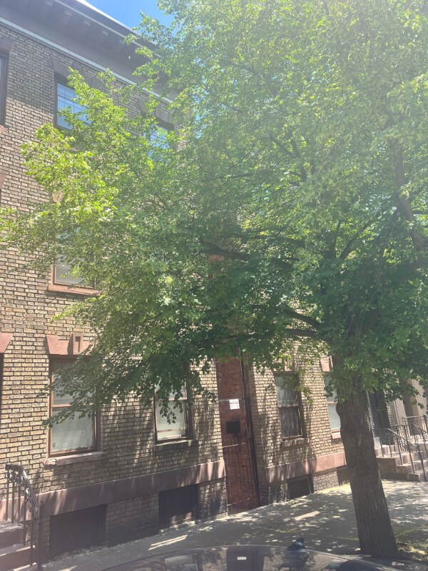 Building Photo - 371 Hudson Ave