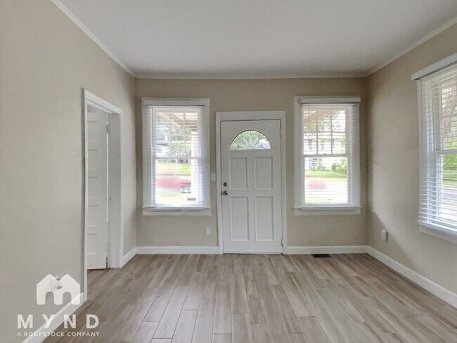 Foto del edificio - 3807 St Johns Ave