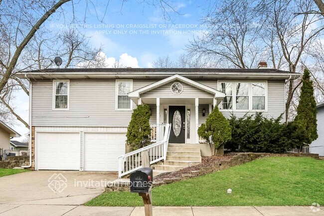 Building Photo - 137 Mayfield Dr