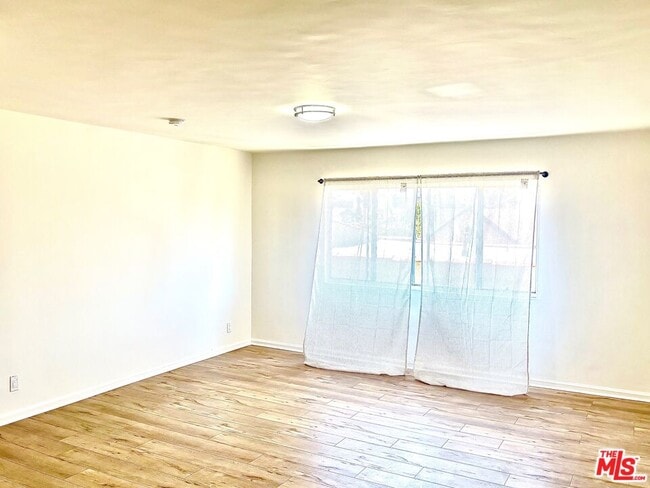 Foto del edificio - 2309 Hauser Blvd