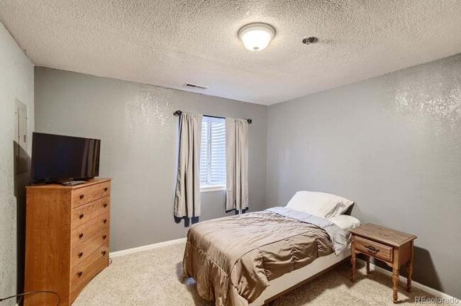 Foto del edificio - 1601 Great Western Dr