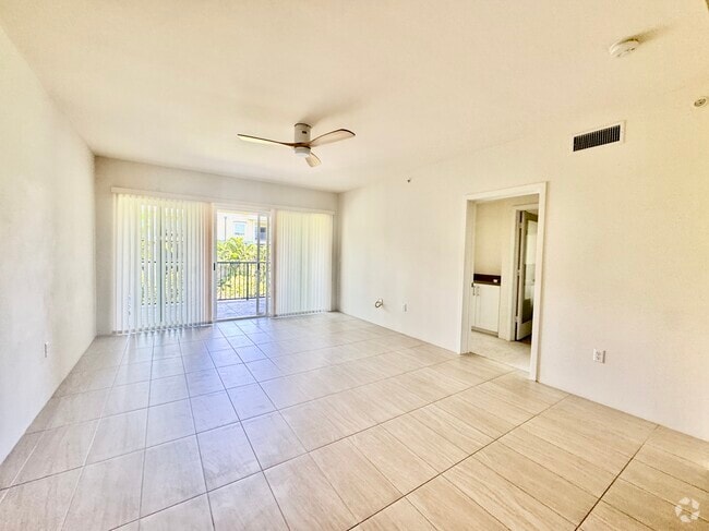 Building Photo - 497 Kailua Rd