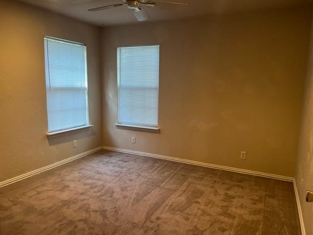 Building Photo - 625 Hilltop Dr