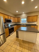 Building Photo - 4915 Little Pine Dr