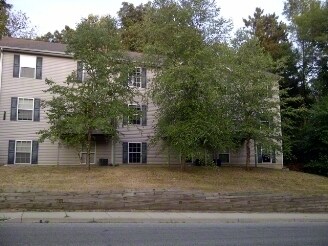 Primary Photo - 312 N Kendall Ave
