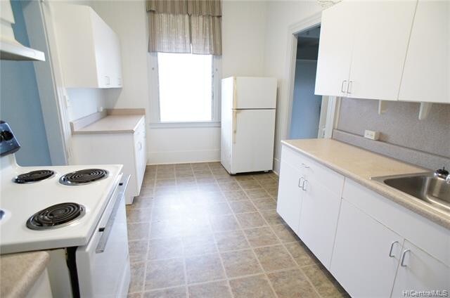 Building Photo - 41-1481-1481 Poalima Pl