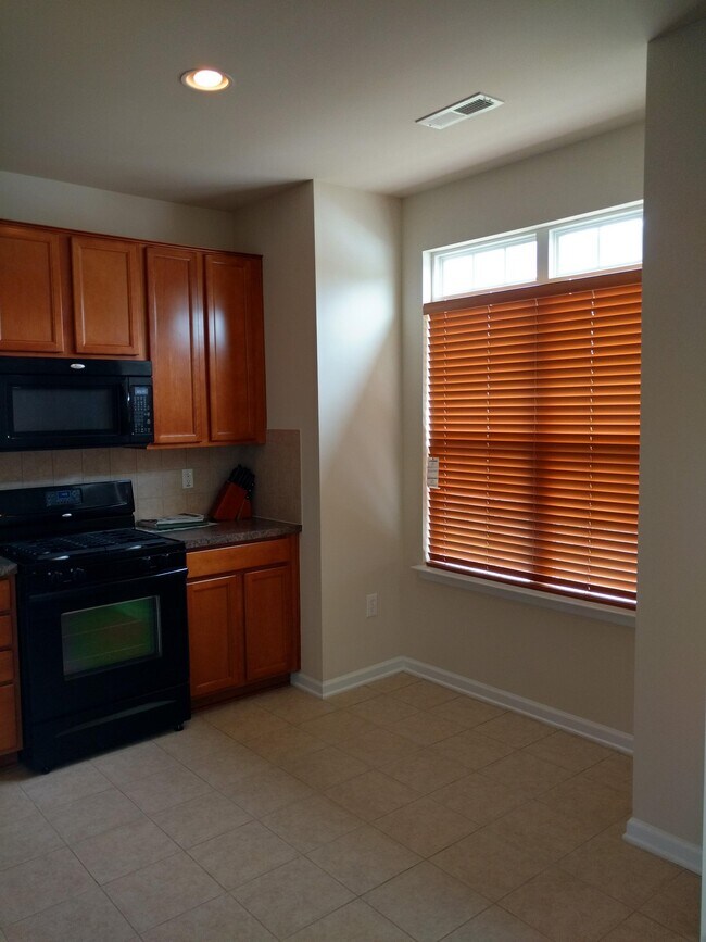 Foto del edificio - 308 Prestwick Ln