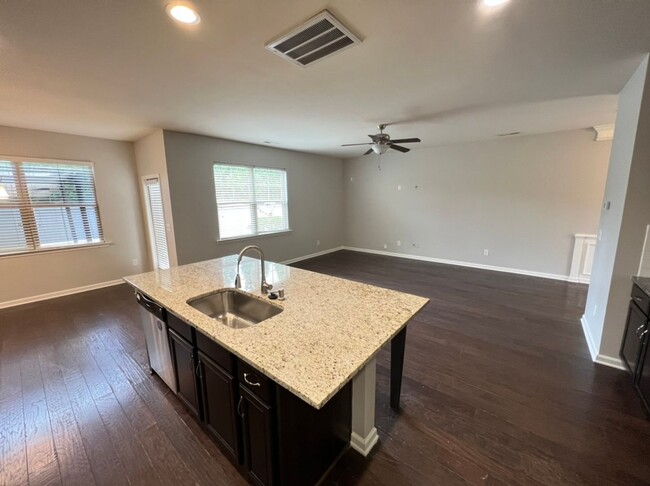 Foto del edificio - Gorgeous 3 bedroom home near Brier Creek and RTP!